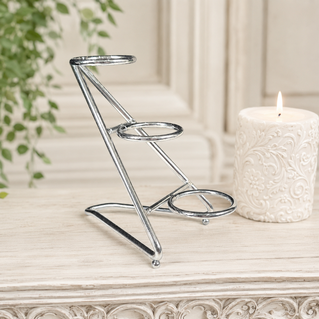 Silver 3 Sphere Tiered Metal Stand