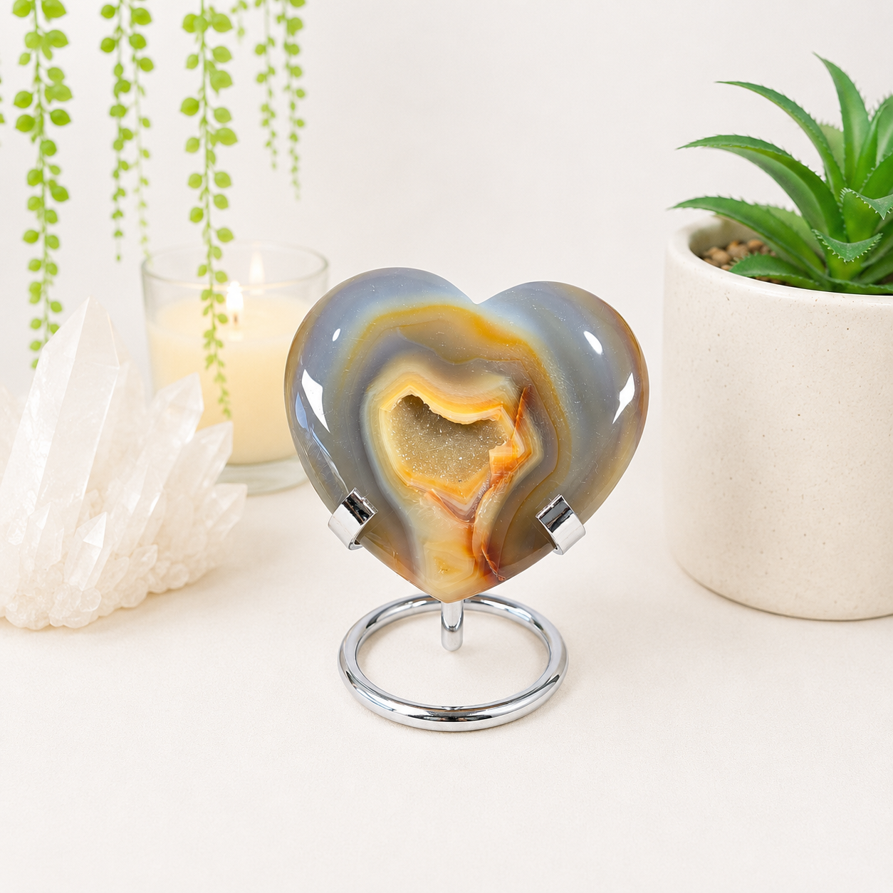 Small Silver Metal Heart Stand (for 8cm-10cm diam. hearts)