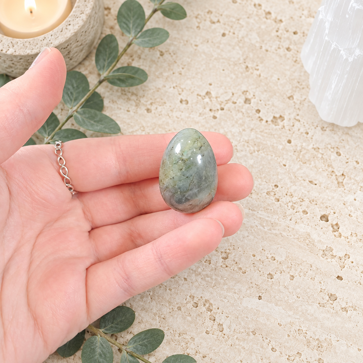 Labradorite 3cm Gemstone Egg