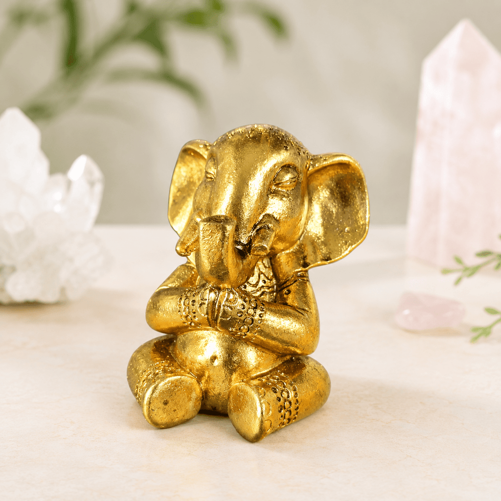 10cm Gold Praying Elephant Figurine