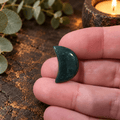 Moss Agate 2cm Gemstone Moon