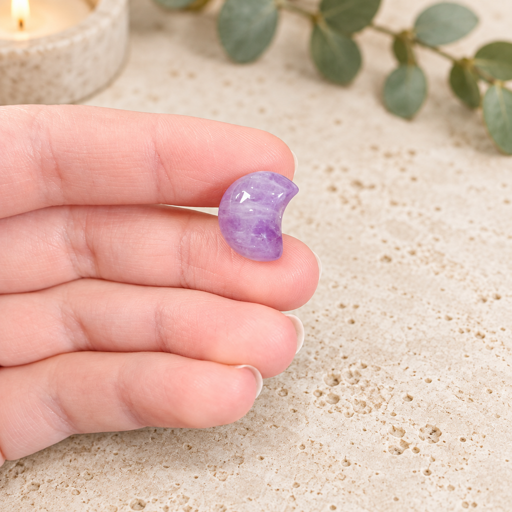 Amethyst 1.5cm Gemstone Moon