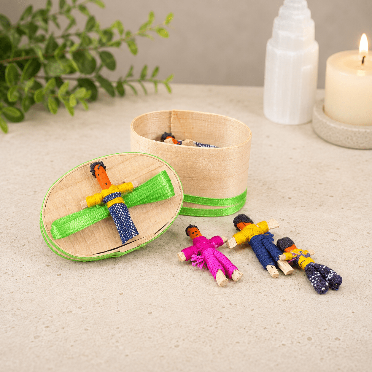 Guatemalan Worry Dolls - Light Green