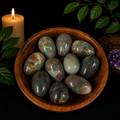 3cm Gemstone Egg - Bloodstone