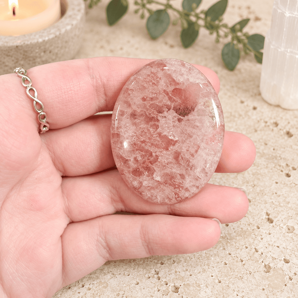 Strawberry Quartz Oval Shape Worry Stone (Thumb Stone)
