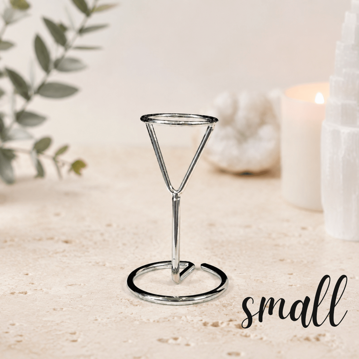 Silver Small Metal Diamond Stand